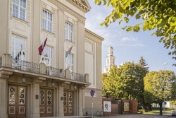 Teātris tuvplānā Liepājas reģiona TIB
