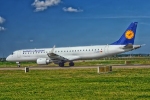 «Lufthansa»plāno atcelt apmēram 15% reisu šovasar