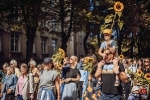 Ukrainas Neatkarības dienā aicina uz gājienu «Saulespuķu ceļš»