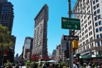 20. aprīlis vēsturē: «Flatiron Building» atklāšana Ņujorkā