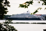 Rīgā viesojas viena no ekskluzīvākajām ekspedīciju kruīza jahtām pasaulē «Scenic Eclipse II»