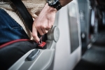 «Lux Expess» aptauja: gandrīz 9 no 10 pasažieriem autobusā piesprādzējas